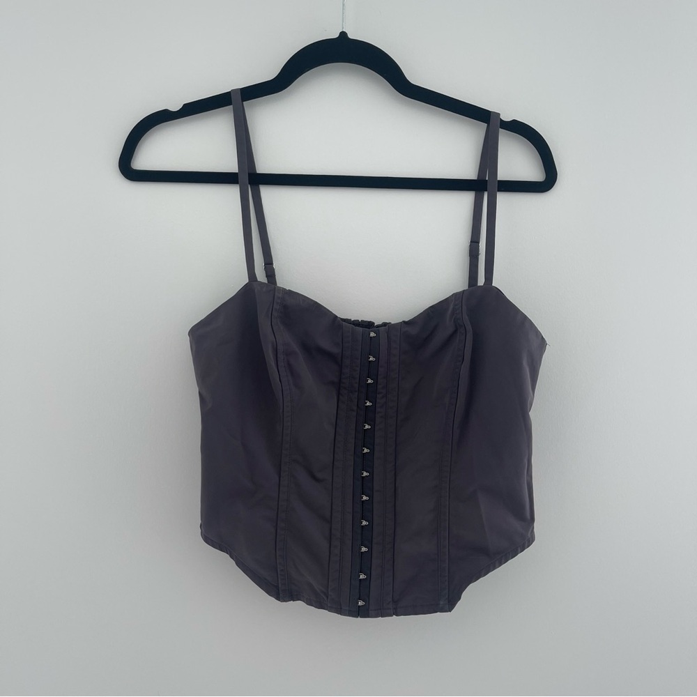 Reformation London Top Size 6 - Picture 3 of 7